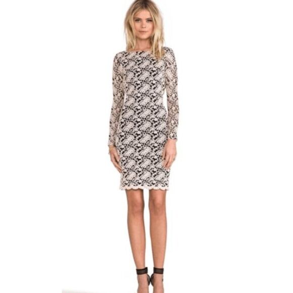 Alice + Olivia size S/M black/cream lacy long sleeve dress